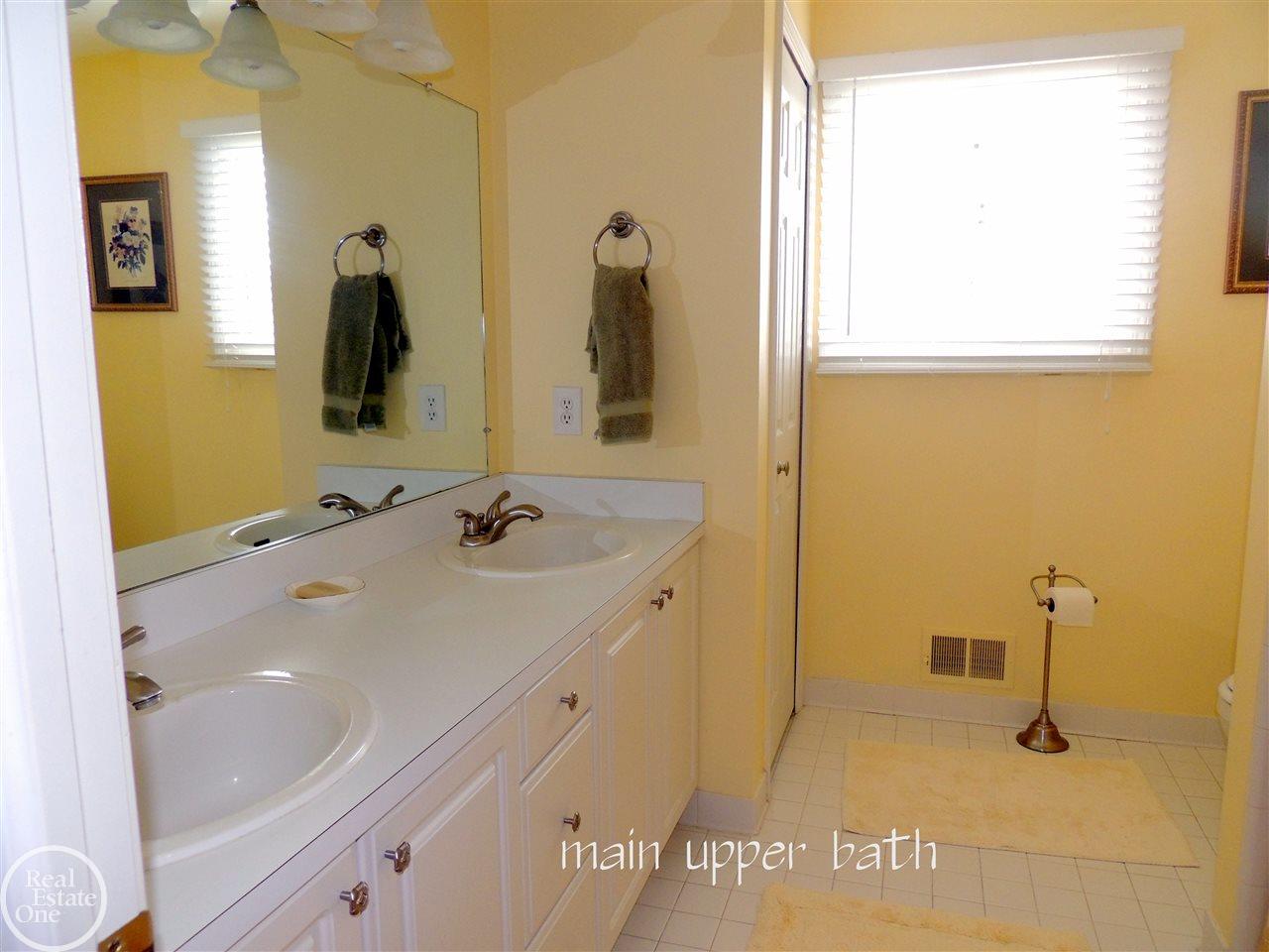 4080 Ridge Side Drive Rochester, MI 48306 - Photo 17 of 19