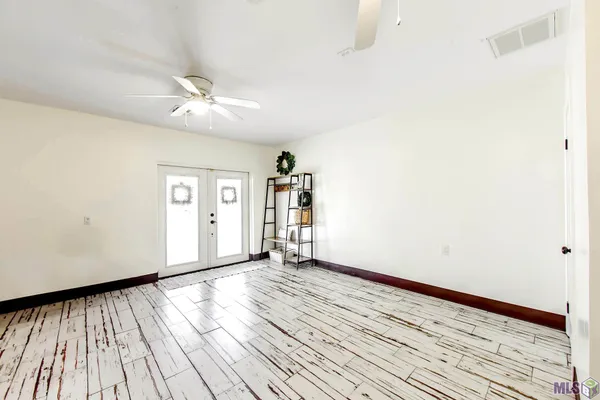 $370,000 | 9 Summerfield Drive, Houma, LA 70360