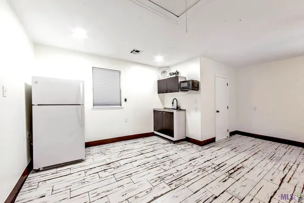 $370,000 | 9 Summerfield Drive, Houma, LA 70360