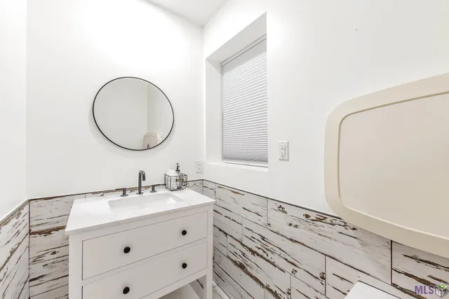 $399,000 | 9 Summerfield Drive, Houma, LA 70360