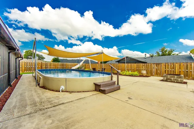 $399,000 | 9 Summerfield Drive, Houma, LA 70360