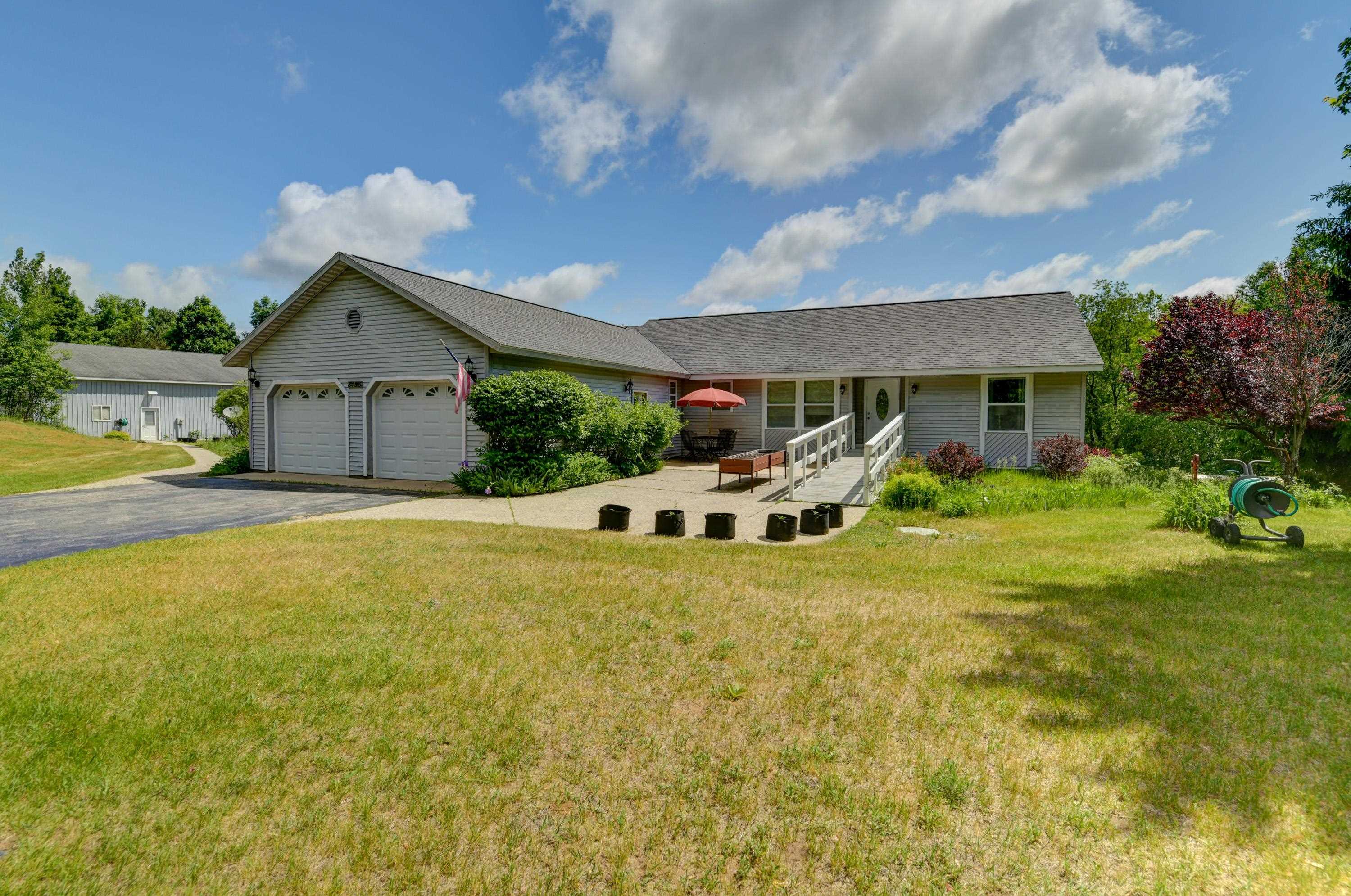 8155 Blackman Road Kingsley, MI 49649 - Photo 3 of 66