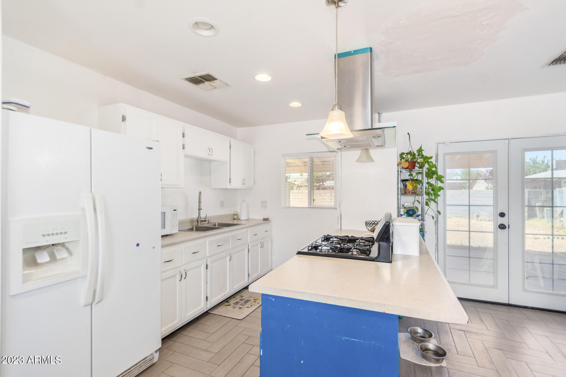 4232 West Alta Vista Road Phoenix, AZ 85041 - Photo 12 of 24 0012-12 - Alta Vista 4232