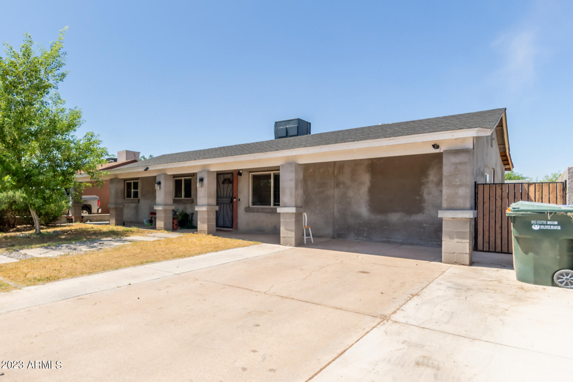 4232 West Alta Vista Road Phoenix, AZ 85041 - Photo 3 of 24 0003-03 - Alta Vista 4232