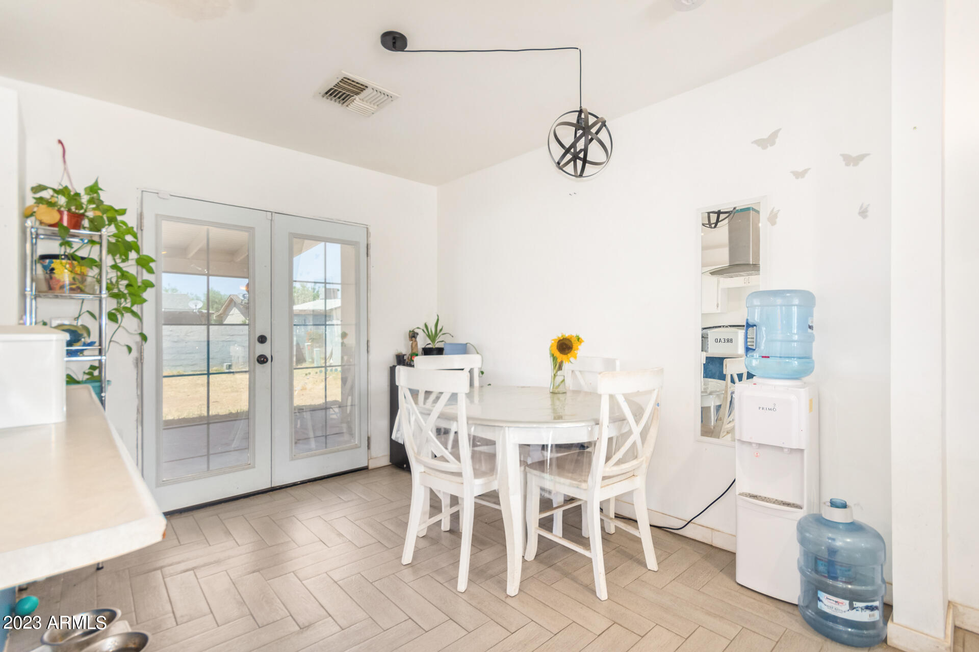 4232 West Alta Vista Road Phoenix, AZ 85041 - Photo 8 of 24 0008-08 - Alta Vista 4232