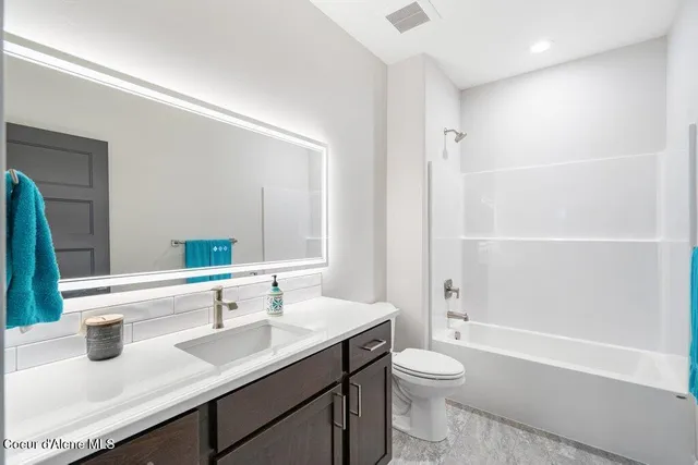 $645,000 | 13916 Rainier Loop, Rathdrum, ID 83858