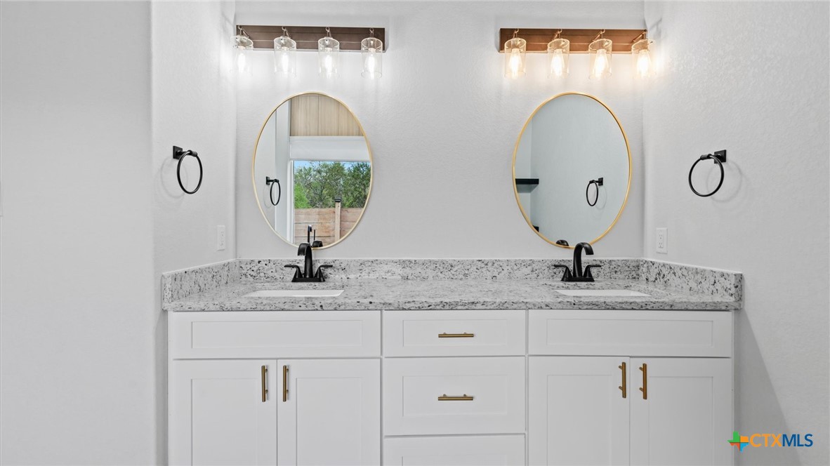 3225 Hawthorne Road Spring Branch, TX 78070 - Photo 20 of 48
