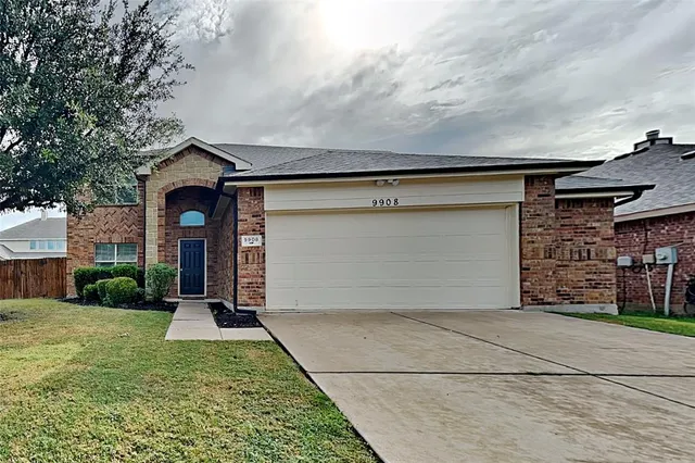 $2,540 | 9908 Chrysalis Drive, Fort Worth, TX 76131