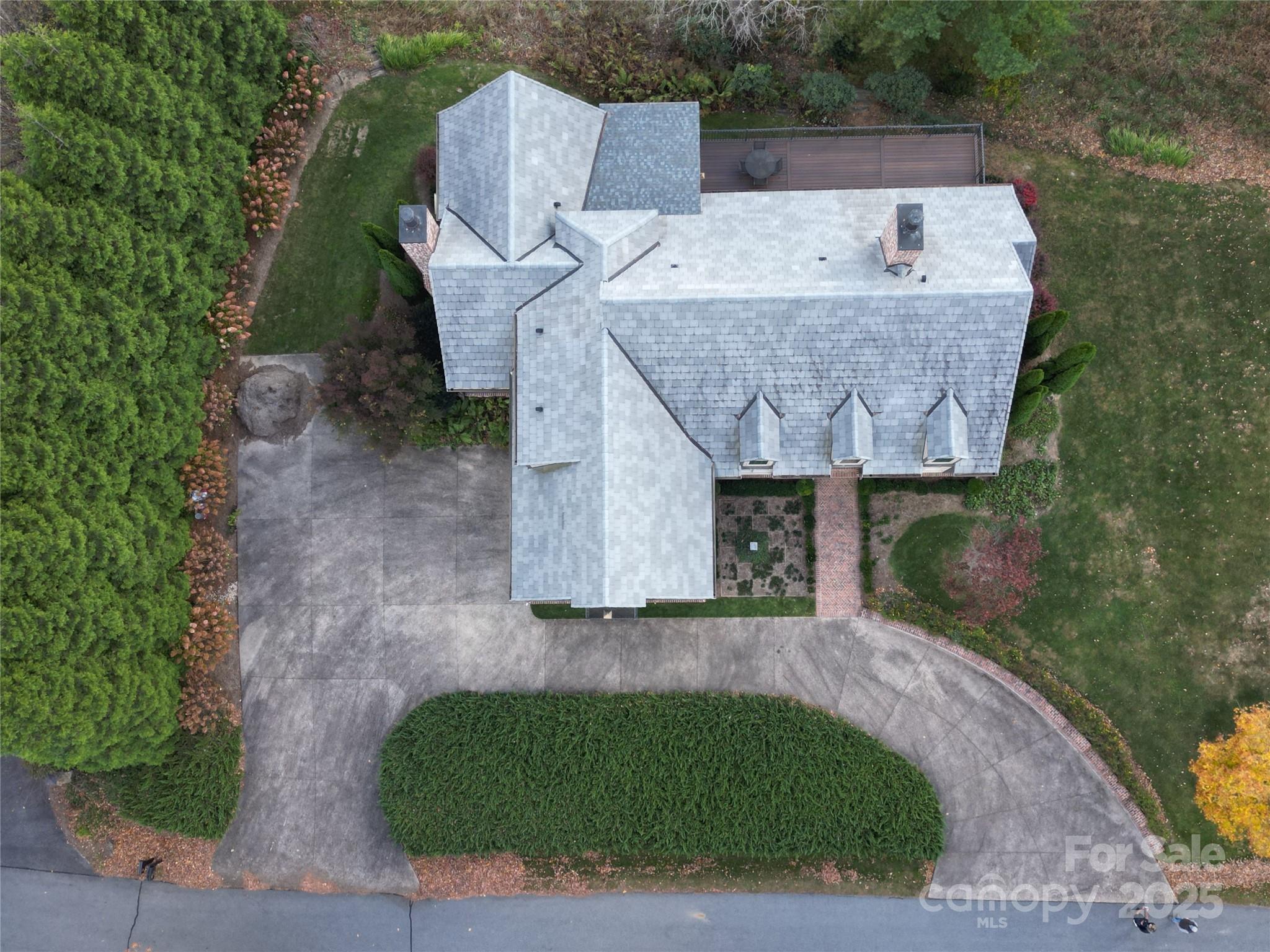 520 East Landing Ridge Circle Jefferson, NC 28640 - Photo 41 of 48 an aerial view of a house with a yard and trees