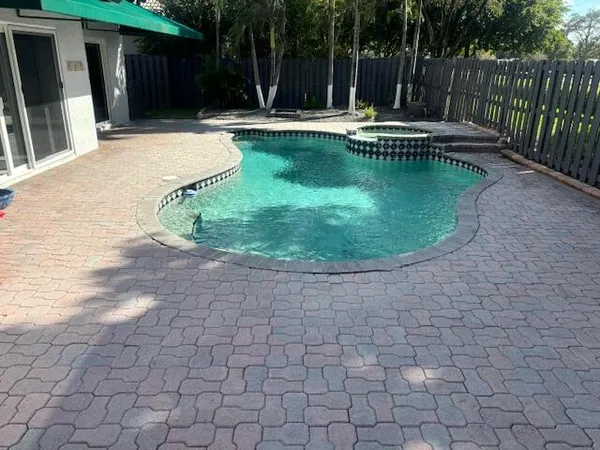 $5,500 | 11570 Gorham Drive, Cooper City, FL 33026