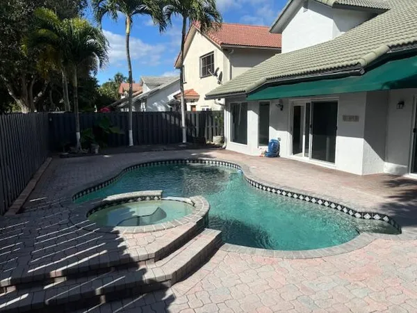 $5,500 | 11570 Gorham Drive, Cooper City, FL 33026