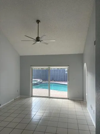 $5,500 | 11570 Gorham Drive, Cooper City, FL 33026
