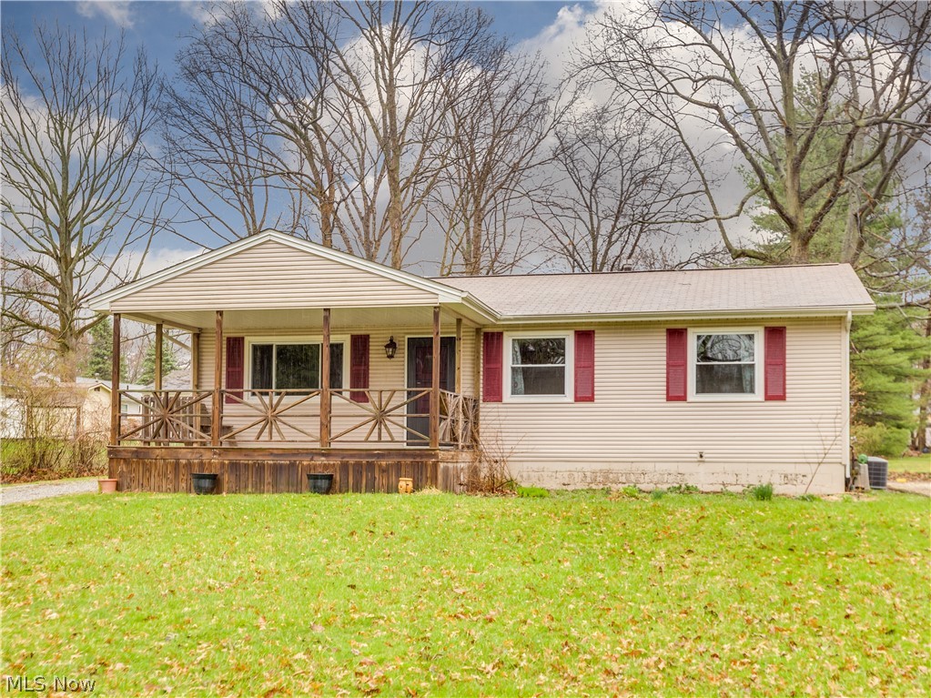 133 Meadowridge Road Mogadore, OH 44260 - Photo 2 of 26 Gallery Image 2