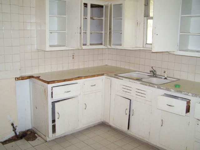 206 Derrer Road Columbus, OH 43204 - Photo 3 of 7 Gallery Image 3