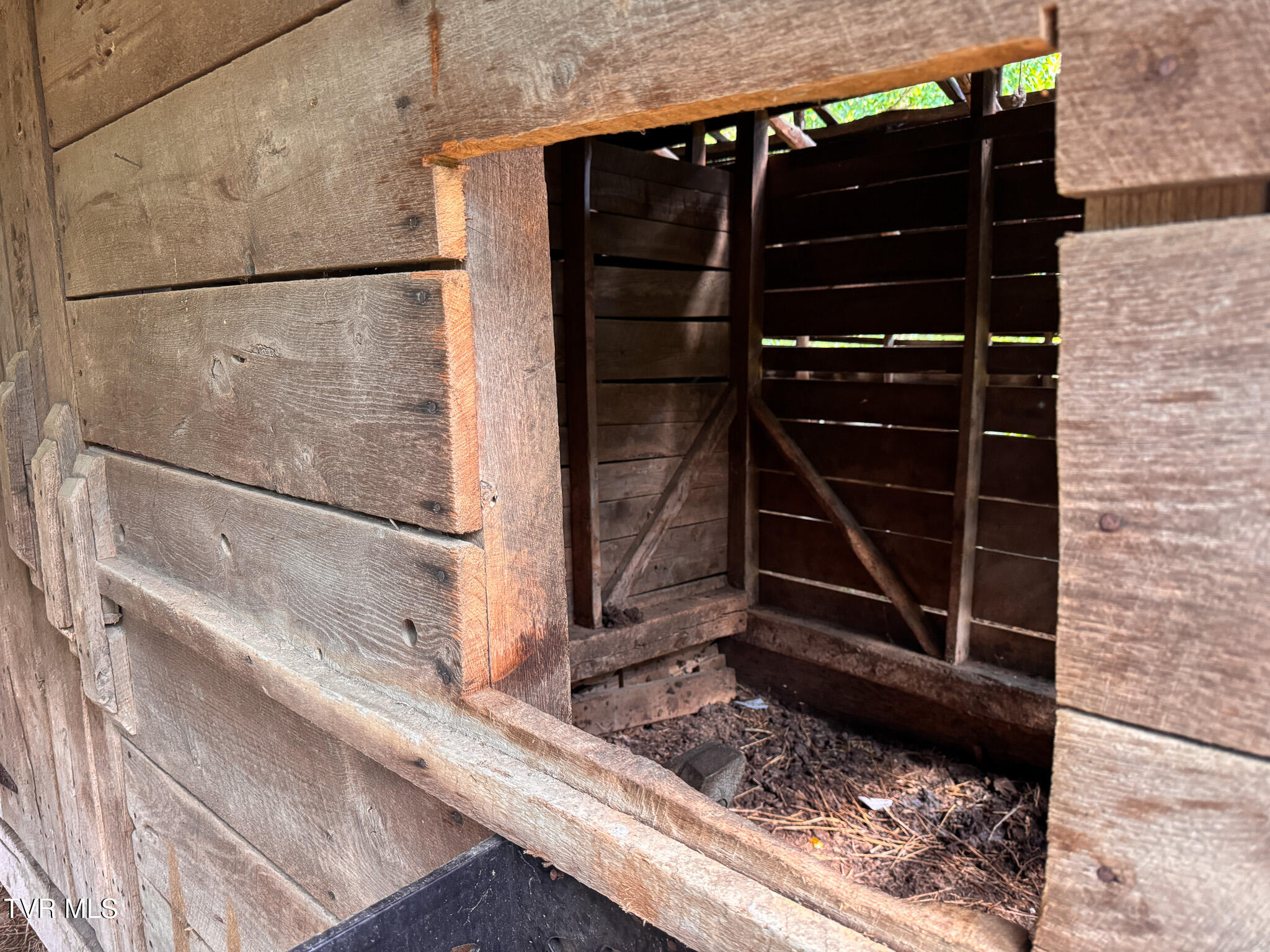 3341 Stoney Fork Road Sneedville, TN 37869 - Photo 34 of 34 IMG_9999