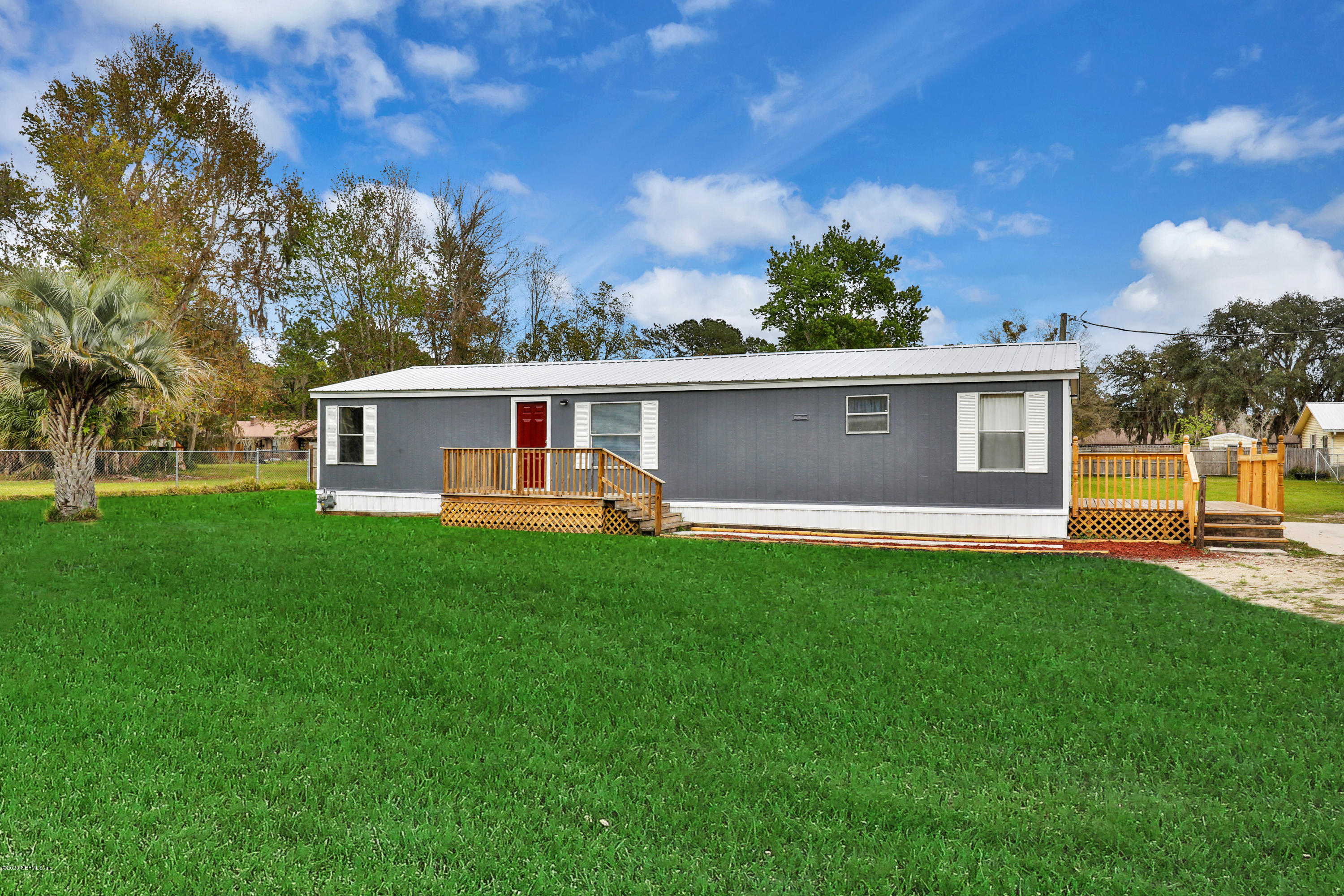 170 Geck Road Palatka, FL 32177 - Photo 2 of 24 1R4A8864