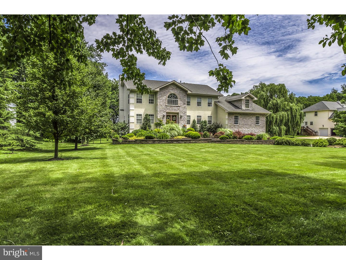 29 South Elmwood Road Marlton, NJ 08053 - Photo 1 of 25 Exterior Front