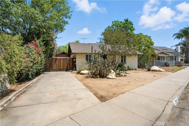 $550,000 | 3719 Jurupa Avenue, Riverside, CA 92506