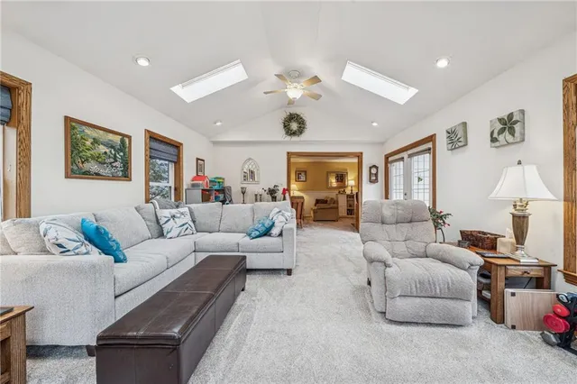 $384,900 | 4 Dartmouth Drive, Greensburg, PA 15601