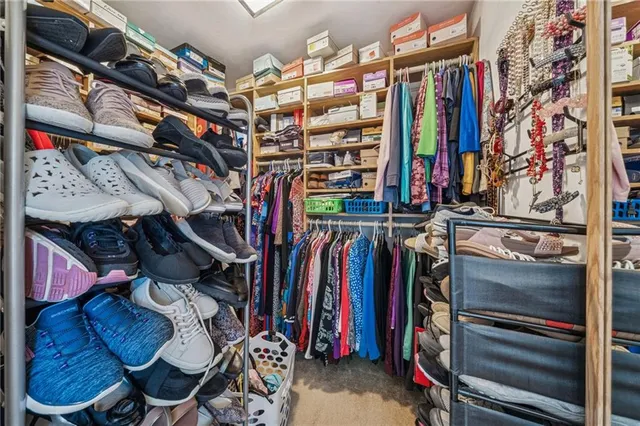 $384,900 | 4 Dartmouth Drive, Greensburg, PA 15601