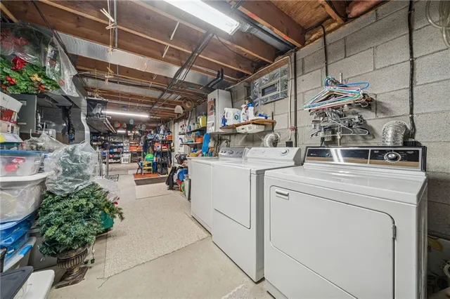 $384,900 | 4 Dartmouth Drive, Greensburg, PA 15601