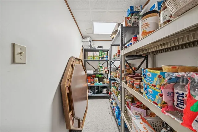 $384,900 | 4 Dartmouth Drive, Greensburg, PA 15601