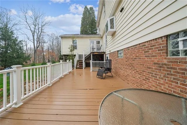 $384,900 | 4 Dartmouth Drive, Greensburg, PA 15601