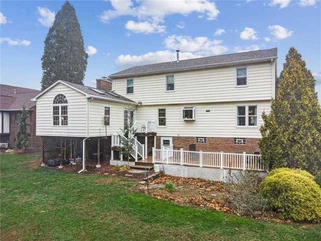 $384,900 | 4 Dartmouth Drive, Greensburg, PA 15601