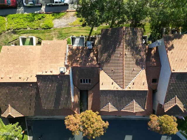 $629,900 | 6204 Corte Antigua, Camarillo, CA 93012