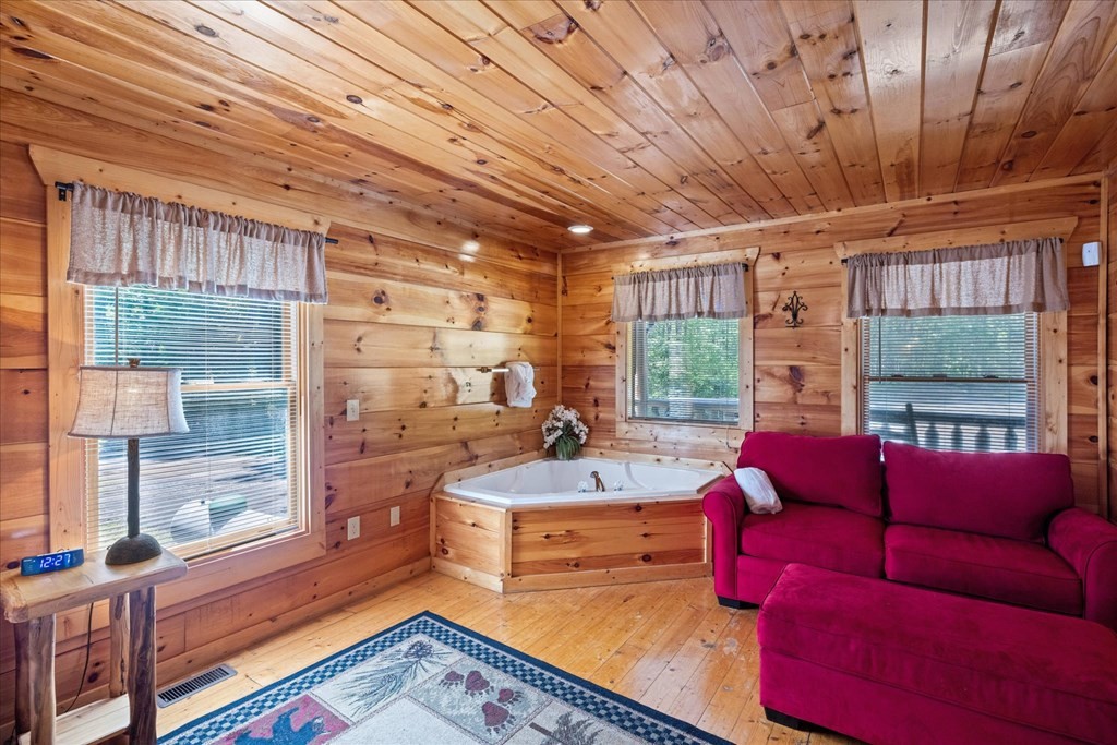 707 Ridgefield Drive Sevierville, TN 37876 - Photo 14 of 25 Gallery Image 14