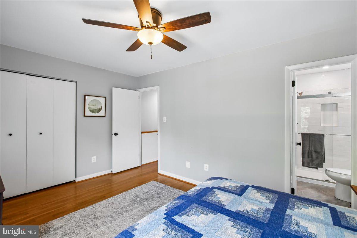 2017 Sarazen Place Reston, VA 20191 - Photo 22 of 52 Look how much space and light! It's delightful!