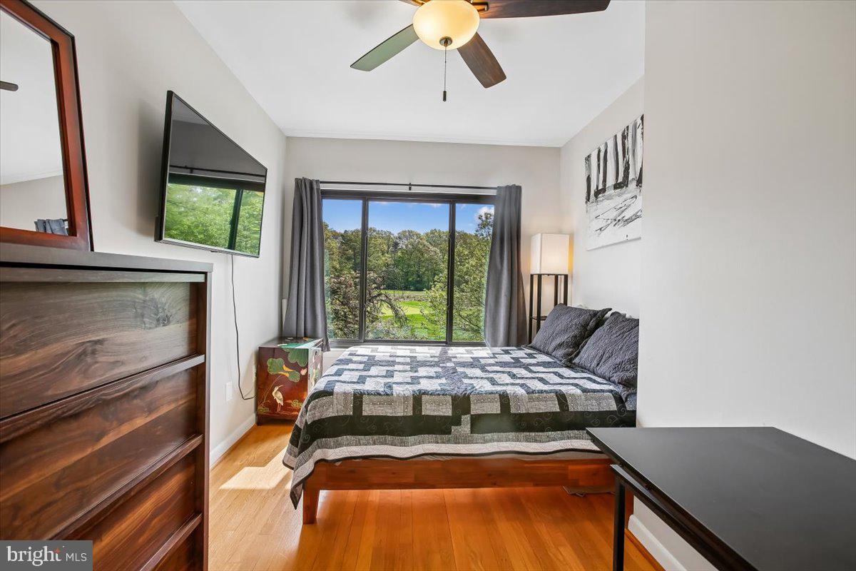 2017 Sarazen Place Reston, VA 20191 - Photo 24 of 52 Second Bedroom - Notice the views!