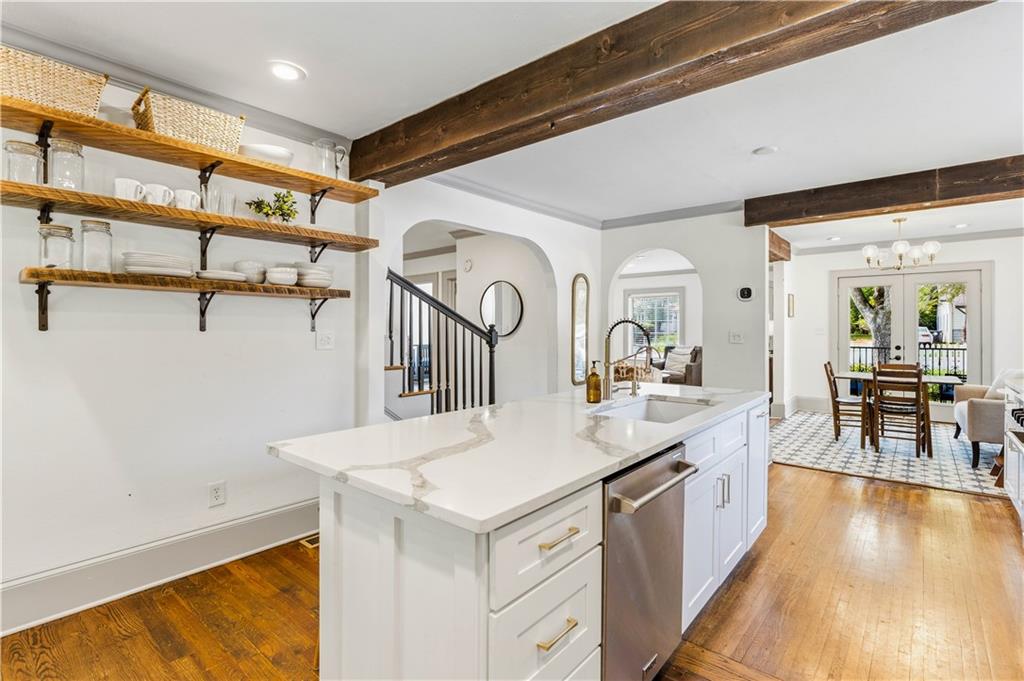 401 Ridgewood Avenue Gainesville, GA 30501 - Photo 17 of 79