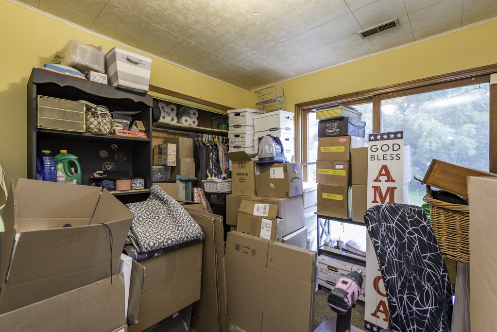 12716 West Grandview Avenue Waukegan, IL 60085 - Photo 11 of 22