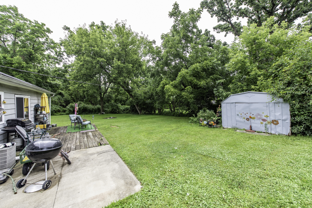 12716 West Grandview Avenue Waukegan, IL 60085 - Photo 19 of 22