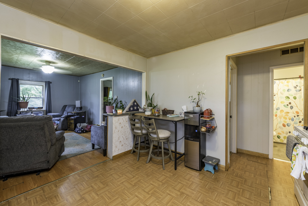 12716 West Grandview Avenue Waukegan, IL 60085 - Photo 7 of 22