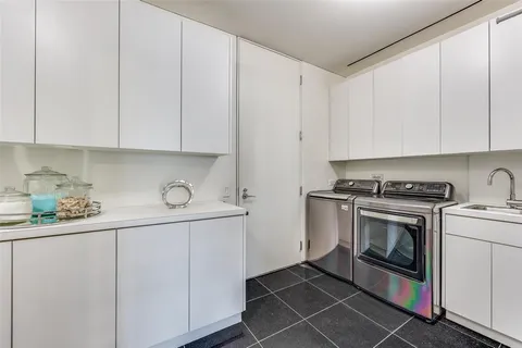 $1,650,000 | 1717 Arts Plaza, Unit 2107, Dallas, TX 75201