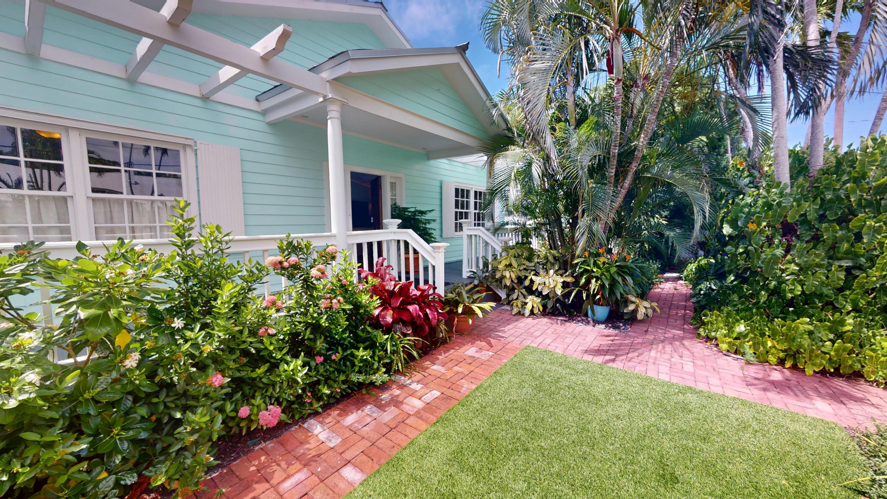 1022 Washington Street Key West, FL 33040 - Photo 17 of 23 Yard 3