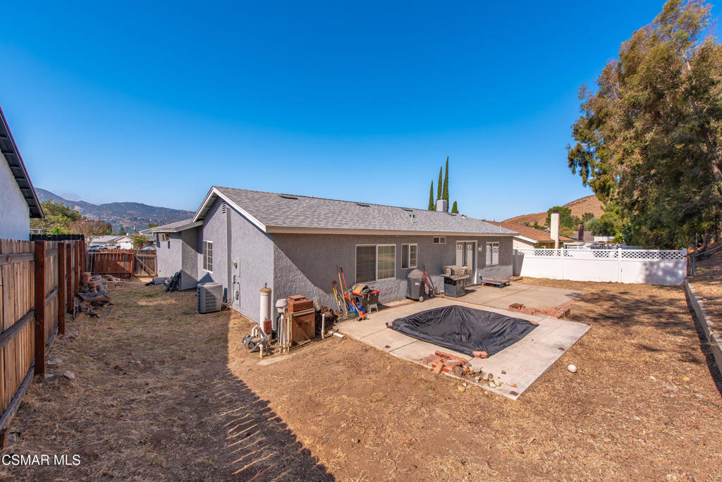 6395 Keystone Street Simi Valley, CA 93063 - Photo 20 of 38