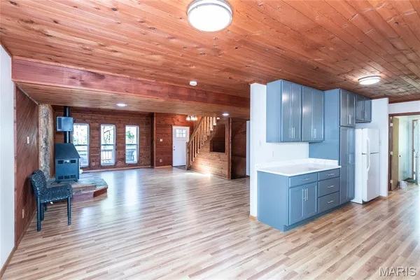 $425,000 | 5560 Twilight Drive, Cedar Hill, MO 63016