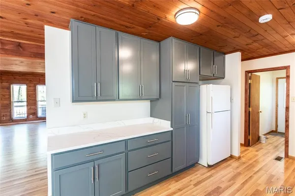 $425,000 | 5560 Twilight Drive, Cedar Hill, MO 63016