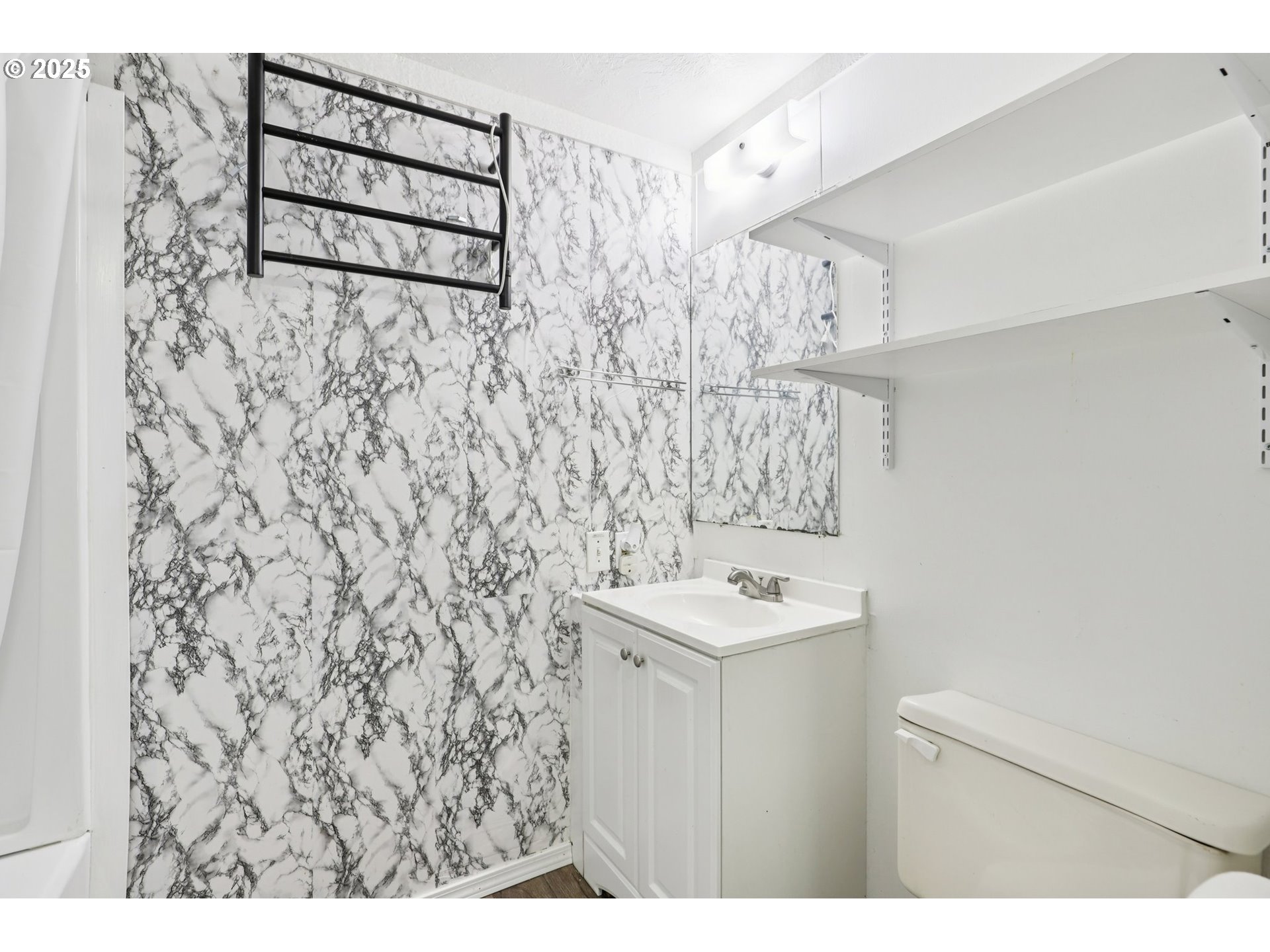 520 Southwest Georgetown Way Beaverton, OR 97006 - Photo 19 of 47