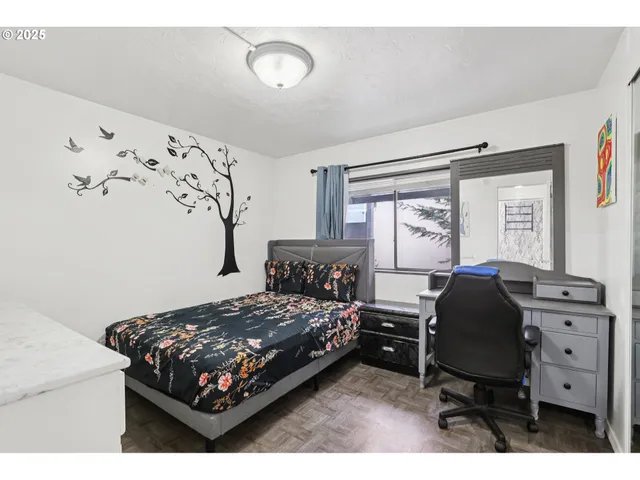 $119,900 | 520 Southwest Georgetown Way, Beaverton, OR 97006