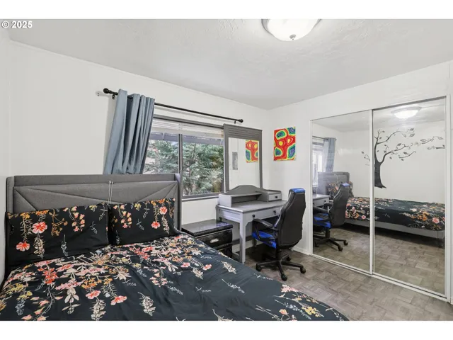 $119,900 | 520 Southwest Georgetown Way, Beaverton, OR 97006