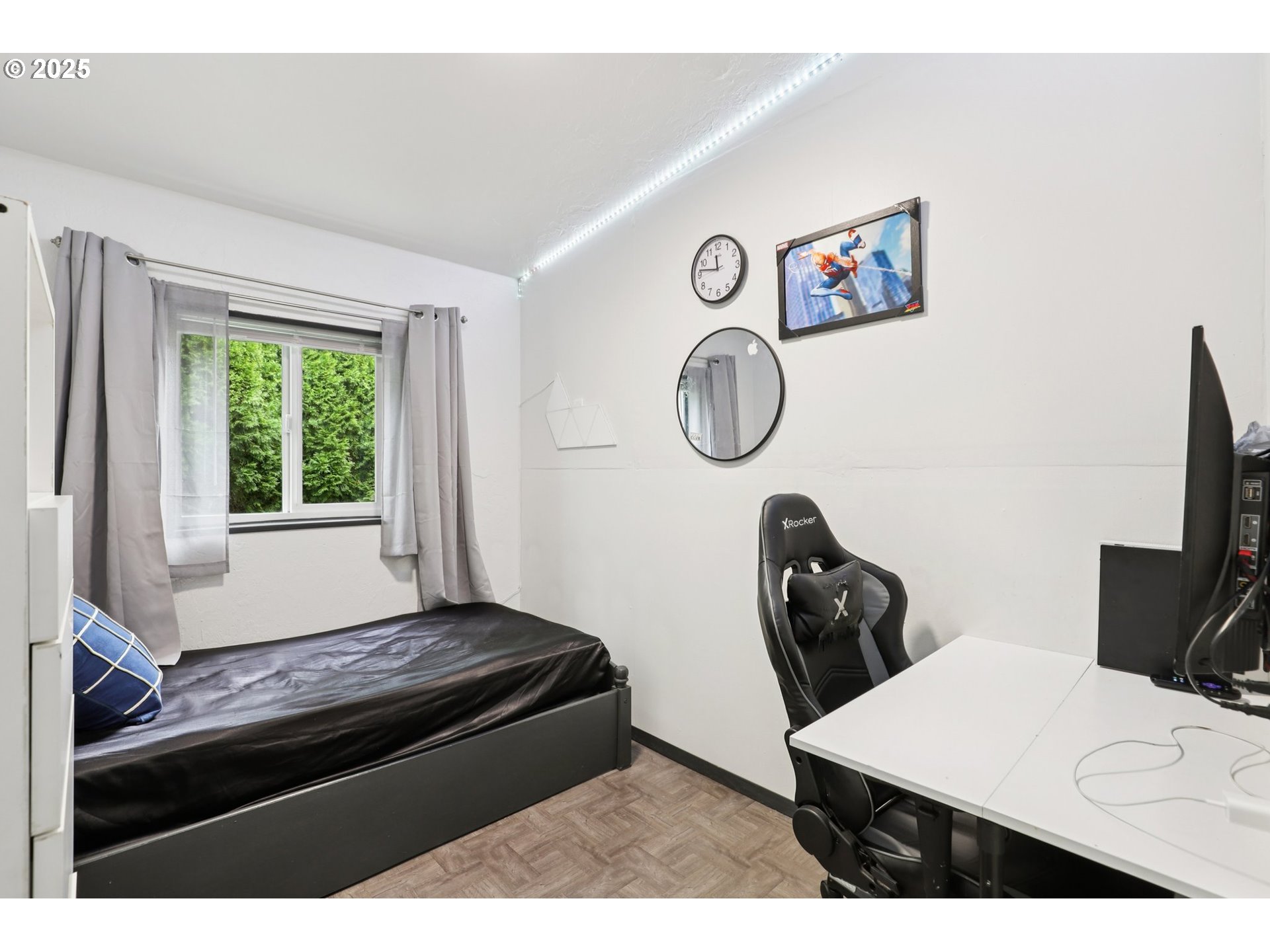 520 Southwest Georgetown Way Beaverton, OR 97006 - Photo 23 of 47