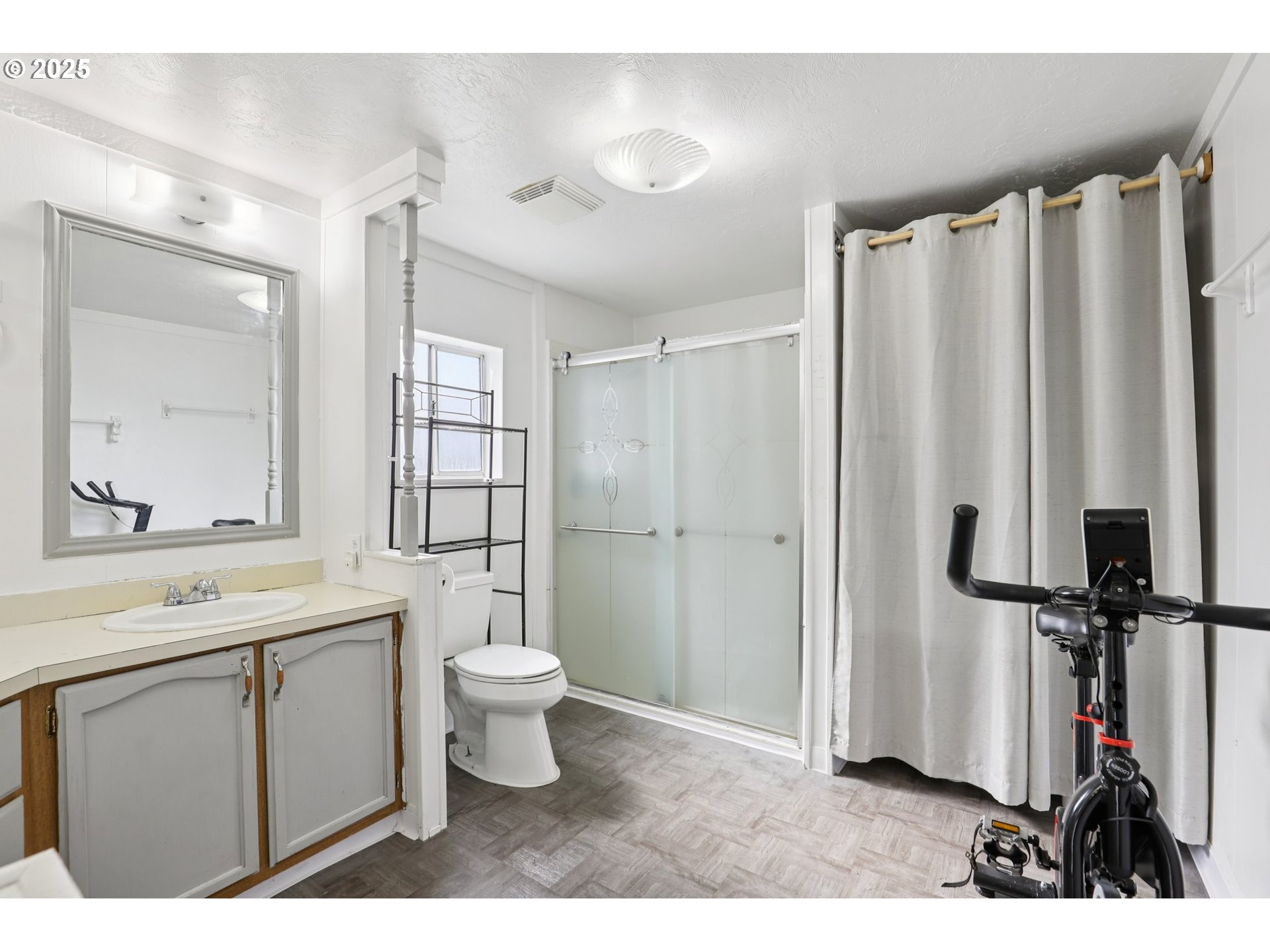 520 Southwest Georgetown Way Beaverton, OR 97006 - Photo 29 of 47