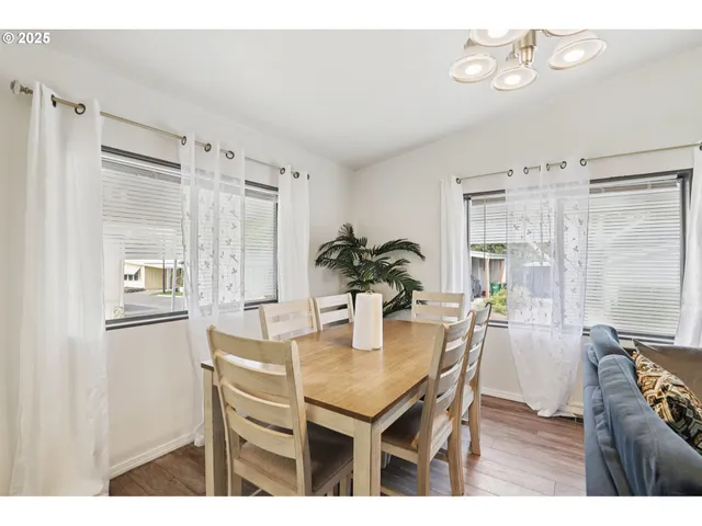 $119,900 | 520 Southwest Georgetown Way, Beaverton, OR 97006