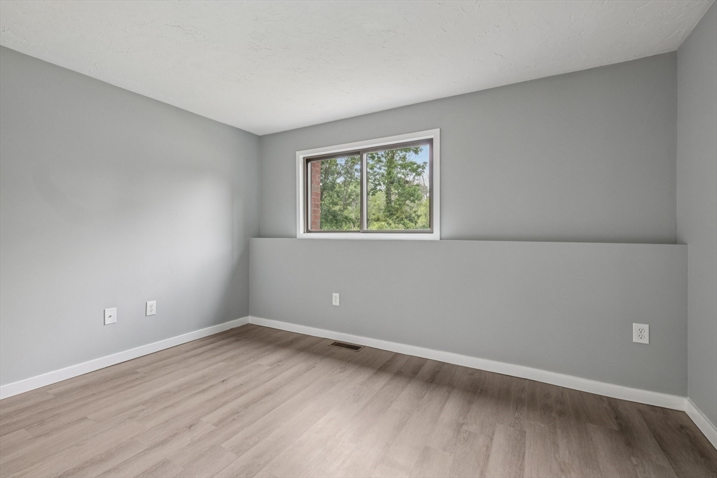 189 Littleton Road, Unit 32 Chelmsford, MA 01824 - Photo 18 of 26 Gallery Image 18