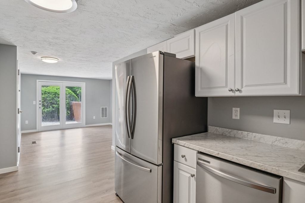 189 Littleton Road, Unit 32 Chelmsford, MA 01824 - Photo 7 of 26 Gallery Image 7
