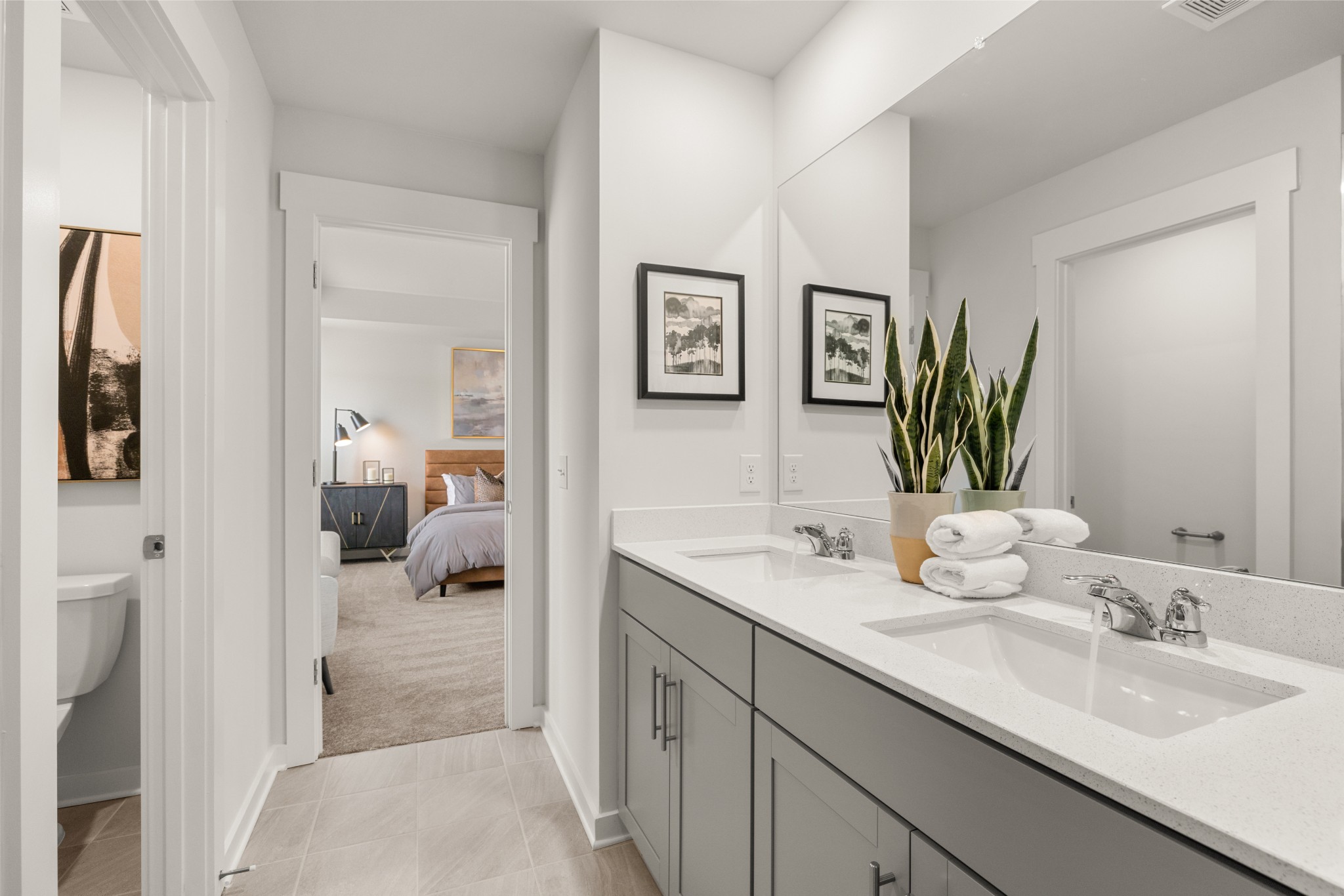 2412 Williams Rdg Drive Columbia, TN 38401 - Photo 39 of 54 a en suite bathroom with double sink and a mirror